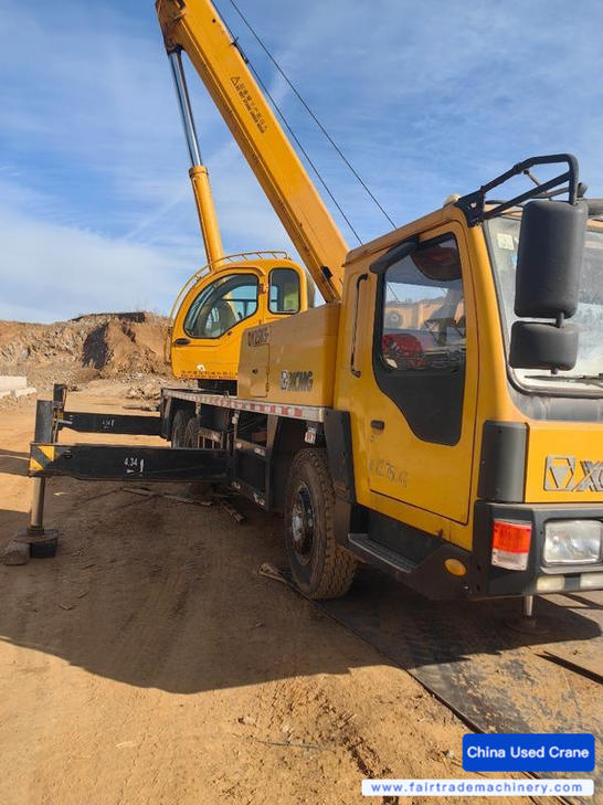 Buy XCMG QY25K5C Used Crane / 1